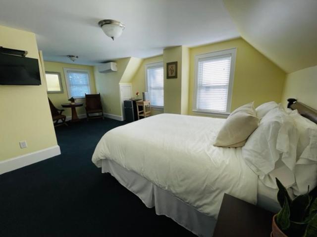 Sisu, A Boutique Motel Plymouth Exterior photo